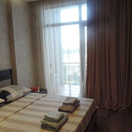 Tamara apartment Takaishvili 3 Batumi Bagian luar foto